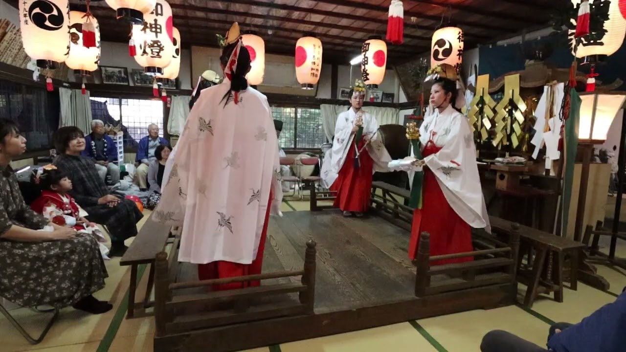 令和７年　七五三詣の巫女舞奉仕　田熊八幡宮　尾道市因島の神社