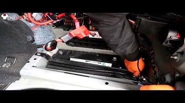 DIY Guide: How to Replace the Battery on a BMW - A Simple Step-by-Step Tutorial