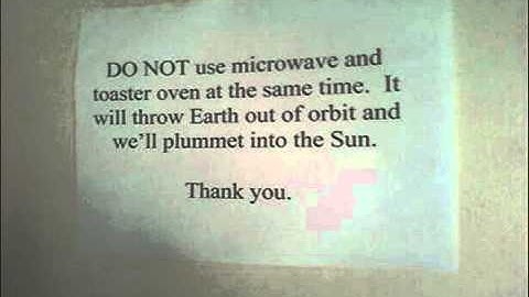 Microsoft Sam Reads Funny Error Messages and Signs Episode 1