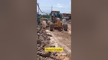 Road Grader | Leveling and compacting sub-grade
