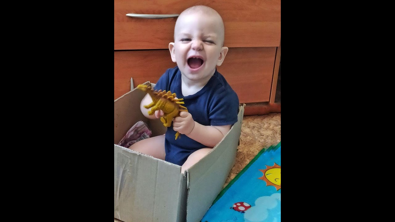 Радостные подростки. Счастливое лицо. Rebenok smeetsyya. Девушка смеется. Детские улыбки.