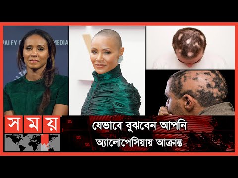 Jinsiy Mariya Kozhevnikova Oltin boyoq bilan boyalgan yalangoch qiz