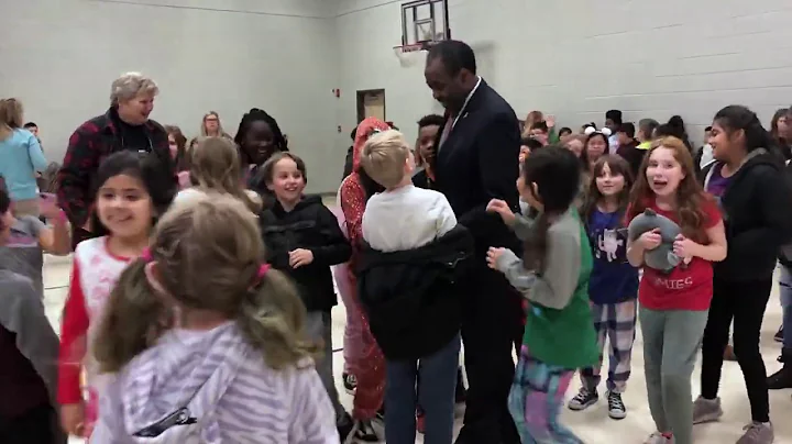KMBC's Bryan Busby Visits Procter Elementary