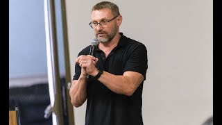 Robert Cheeke: Building your body on a plant-based diet