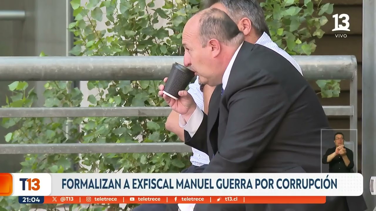 Formalizan a exfiscal Manuel Guerra por corrupción