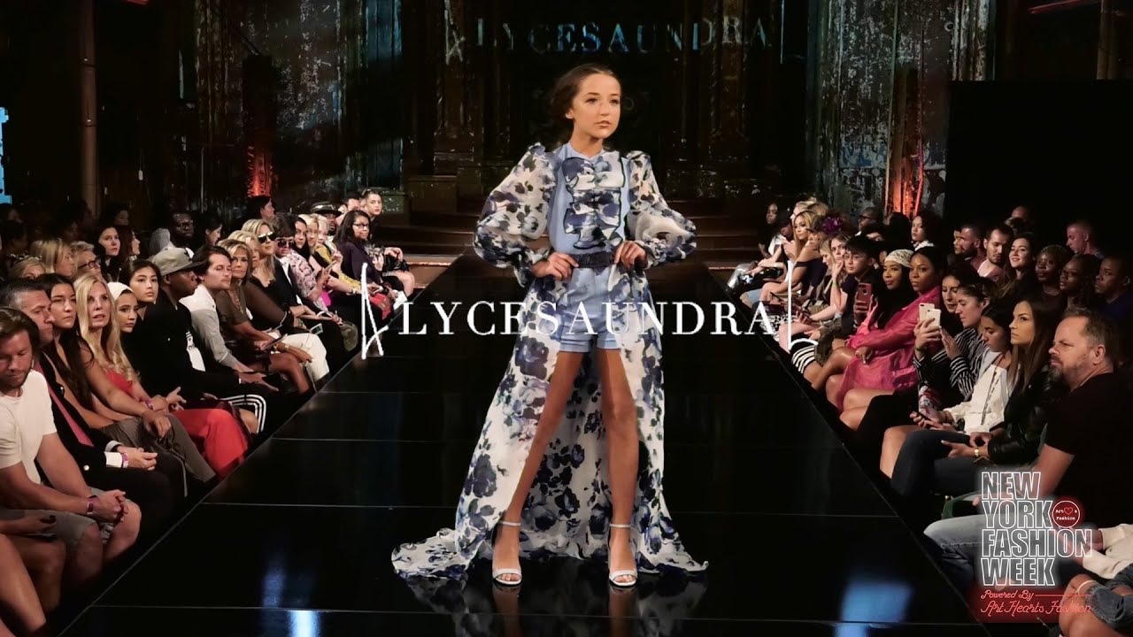 Alycesaundral at New York Fashion Week Powered by Art Hearts Fashion NYFW SS/19