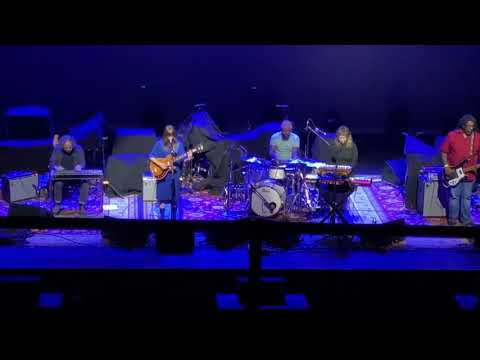 Faye Webster: I Know I’m Funny haha: Oakland Fox Theater, 10/17/2021