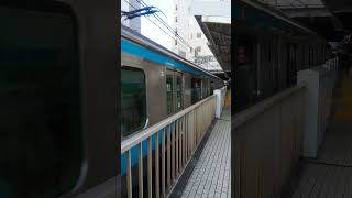 大井町駅｜京浜東北線（JR東日本E233系電車）快速 南浦和駅行の到着。2023/10（東京都）Keihin Tohoku Line Ōimachi Station Tokyo JAPAN TRAIN