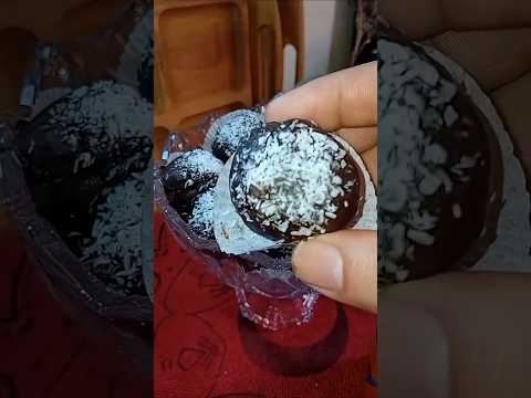 حلوة الثمر صحية ولذيذة الا كنتو كتبغيو شي حاجة حلوة مع القههوة أو أتاي