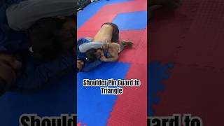 How to Hit Triangle From Shoulder Pin Guard 🤯🥋💪👍#shorts #bjj