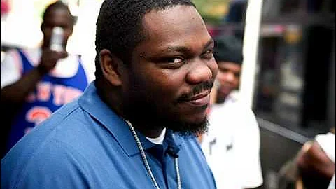 Beanie sigel - put your hands up