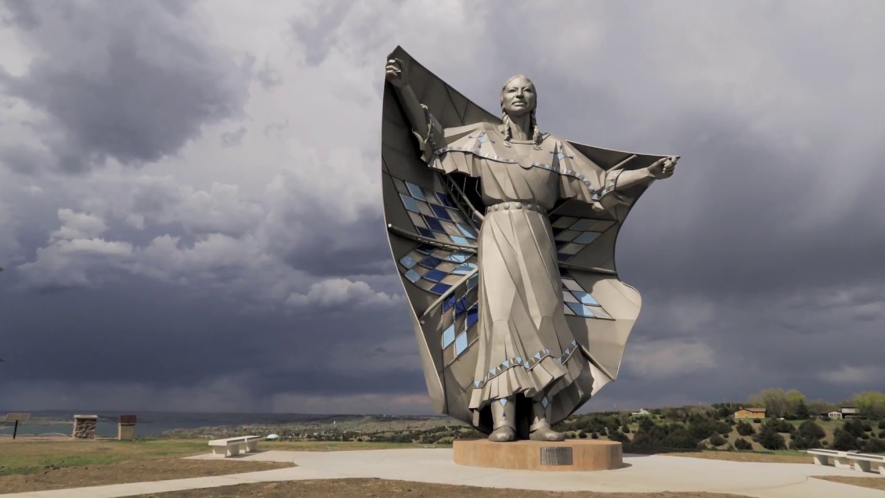 DIGNITY Statue CHAMBERLAIN SOUTH DAKOTA YouTube