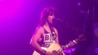 Steel Panther - She&#39;s On The Rag [Acoustic] Live @ Helsinki, Finland 15/9/2016
