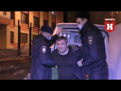 Мужчина с обрезом в Титане 17 апреля