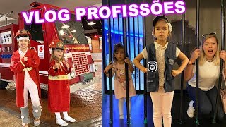 LAURINHA E HELENA ESCOLHENDO PROFISSÕES - VLOG VIAGEM KIDZANIA SÃO PAULO - JÉSSICA GODAR