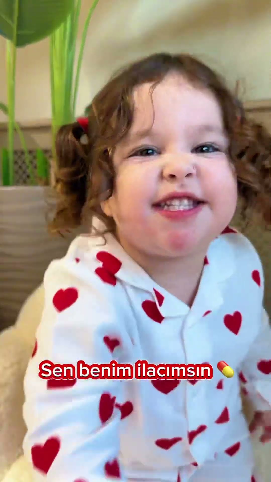 Sevdiklerine gönder❤️ #özlemlinaöz #keşfet