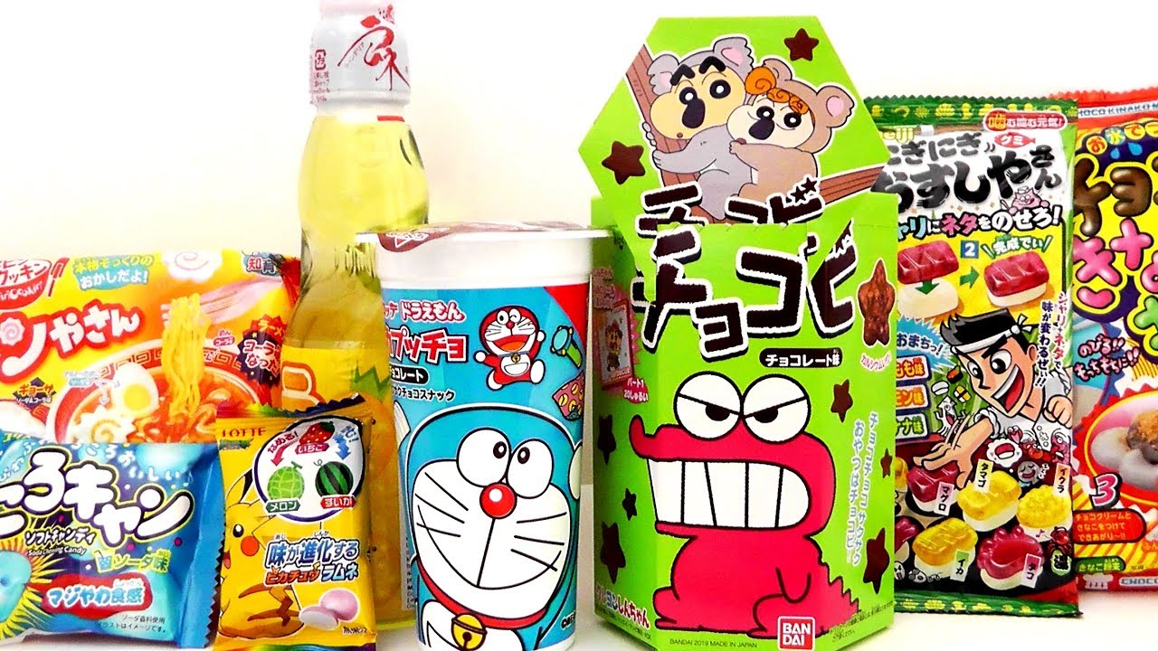 CHUCHES JAPONESAS Y POPIN COOKIN DE DORAEMON Y SHIN CHAN. Probando