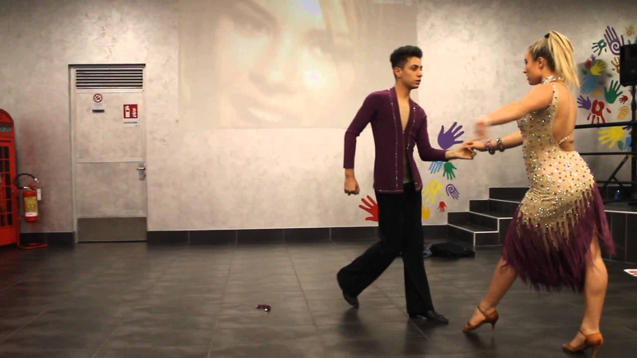 Rumba - Love the way you lie.