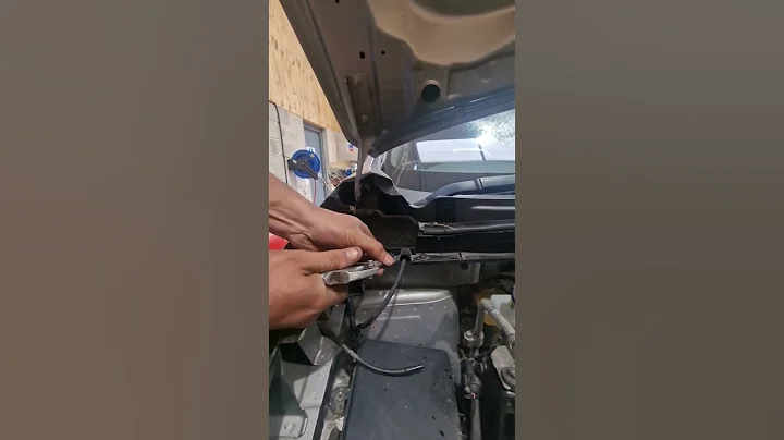 how  to fix If your car's windshield washer fluid is not spraying #carsick #windscreenrepair