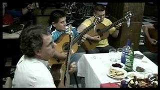 Video thumbnail of "Guitarras Cuyanas - El correcto"
