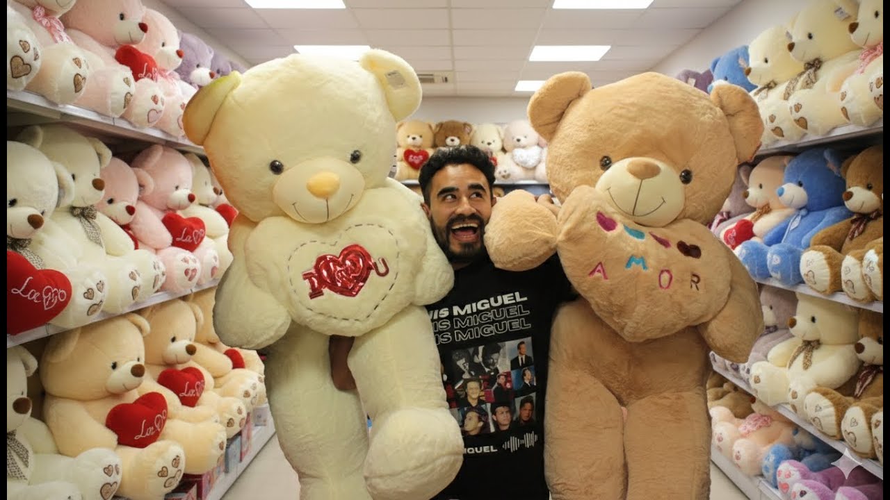 Entré a la TIENDA DE PELUCHES más increíble para 14 de Febrero🧸❤️ Plaza Izazaga 89