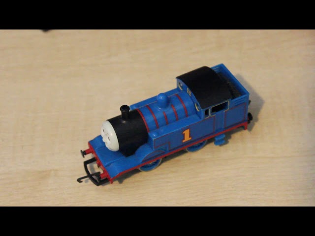 HD Thomas the Tank Engine Review - Hornby 0-4-0 Thomas - YouTube