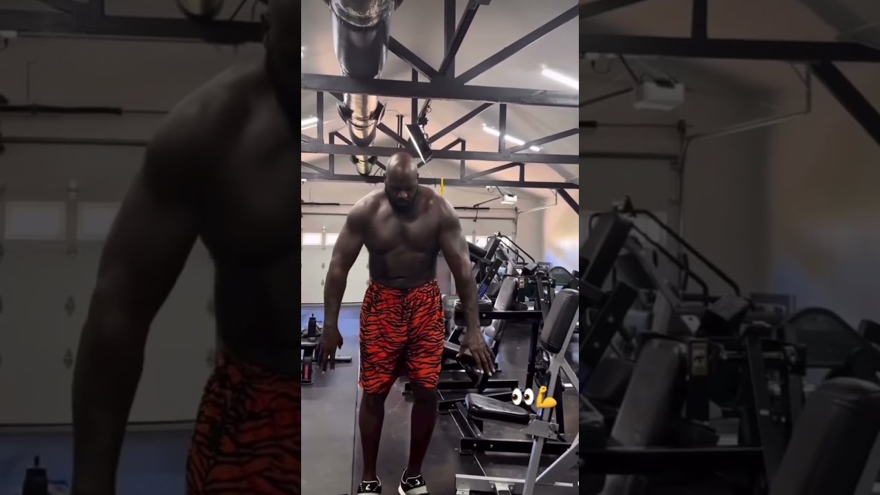 BIG SHAQ Out Here Flexing Shaq
