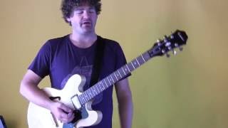 Miniatura del video "Hippie-Bus Chords Akkorde Lesson Hippie Bus von Dodo"