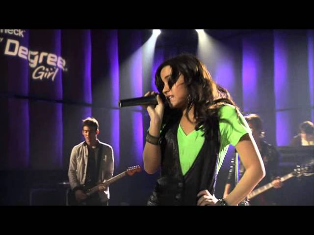 Demi Lovato - La La Land (Live Walmart Soundcheck 2009) [4/6] class=