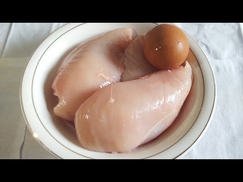 Video: Dada ayam kering di rumah