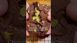 Melty Pistachio Stuffed Cookies 🤎💚 So Good!