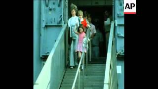 SYND 5-9-72 US NAVY FAMILIES ARRIVE