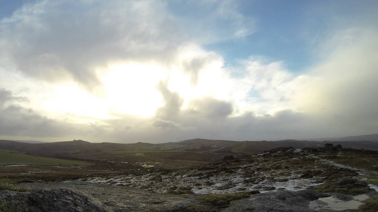Time Lapse of Chinkwell Tor in the Snow
