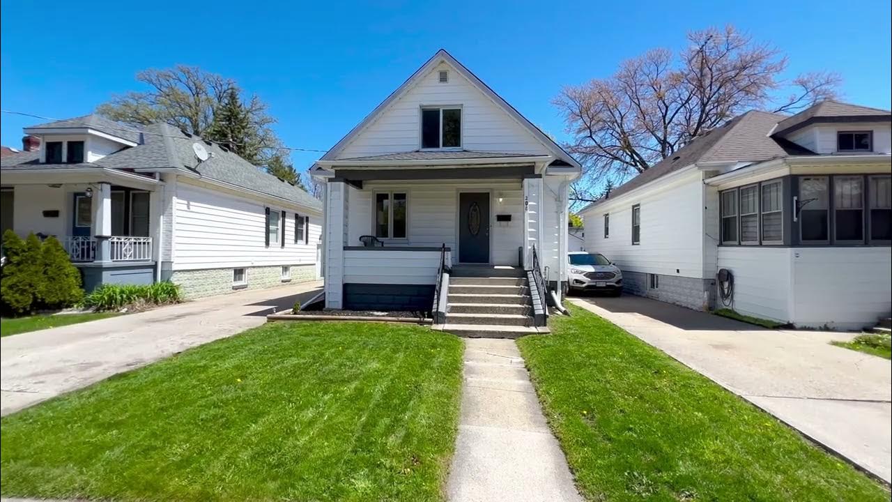 208 Proctor St, Sarnia ON YouTube