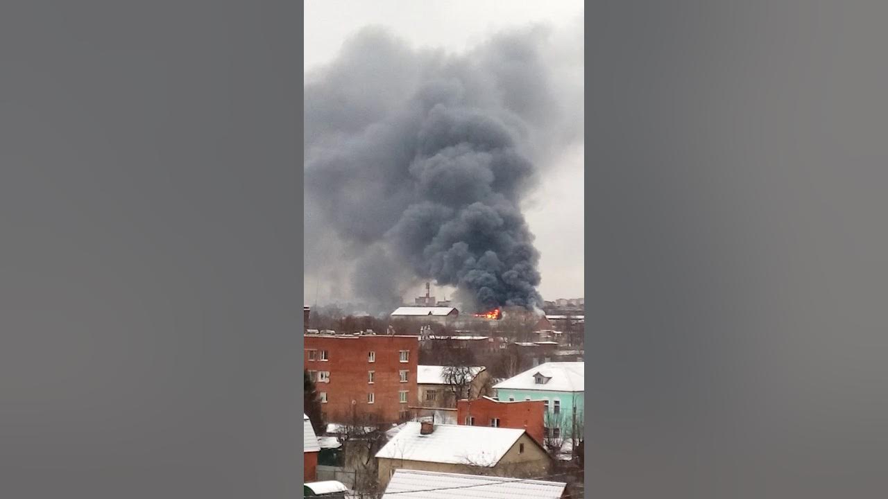 Буря серпухов сегодня. Ночной серпухов. Пожар в серпухове сегодня. Пожар в серпухове сегодня. Пожар в серпухове сегодня.