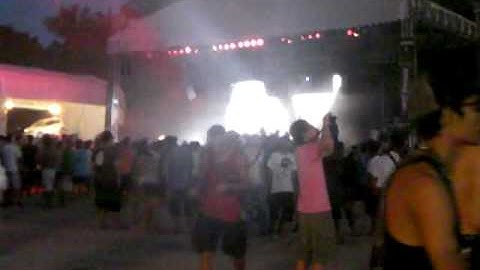 Copyright @ Zoukout 2009, Singapore 2009.12.12