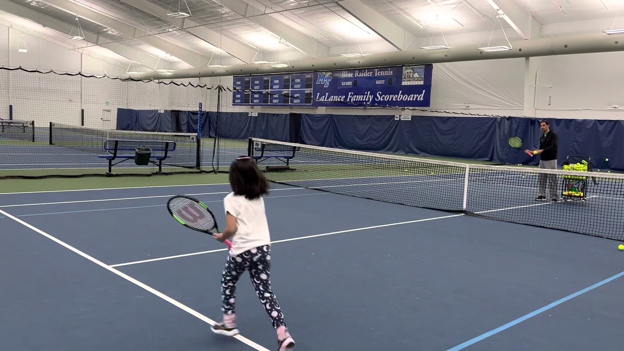 Cydia (7 years old) tennis lesson with Tennis Professional Jason Ontog. 11-16-2021