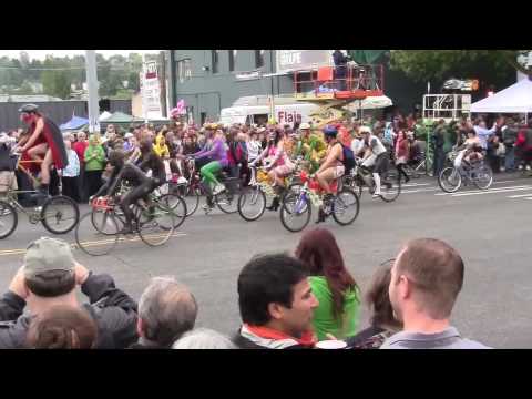 Fremont Solstice Parade Painted Cyclists 2010 - YouTube