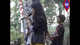 SUCI DALAM DEBU - RENA KDI by anggit_ghathan