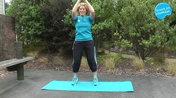 Desk-bound people can boost their health, focus & energy with Lauren Parsons