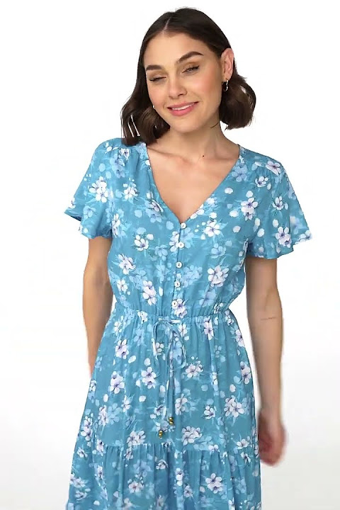 Chic & Vibrant: Hanna Maxi Dress in Ishaka Print Blue
