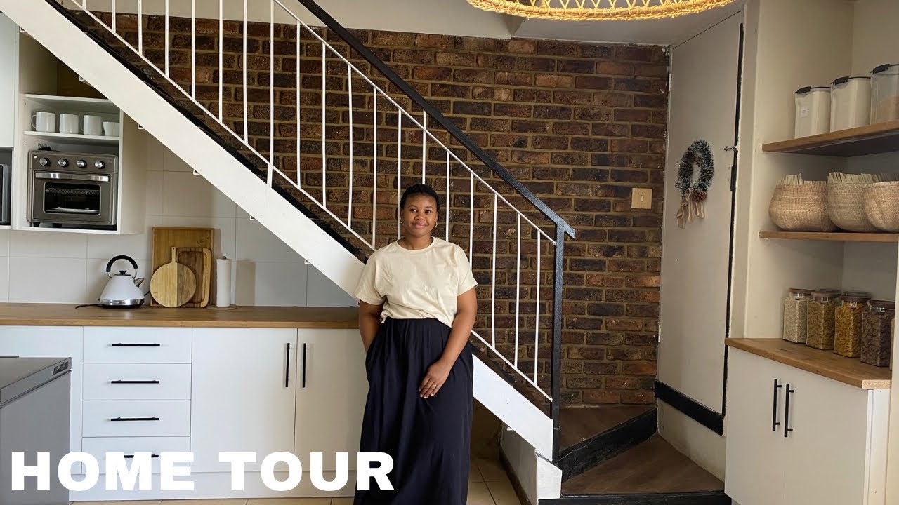 Обзор нашей 45-летней квартиры || Ремонт дома для семьи с одним работающим родителем 