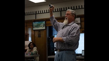 Glass Insulators-History and Collecting