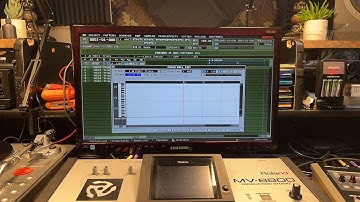 MV-8800, creating arpeggios.