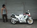 FZR250参考動画　ネスカフェアメリカーナ