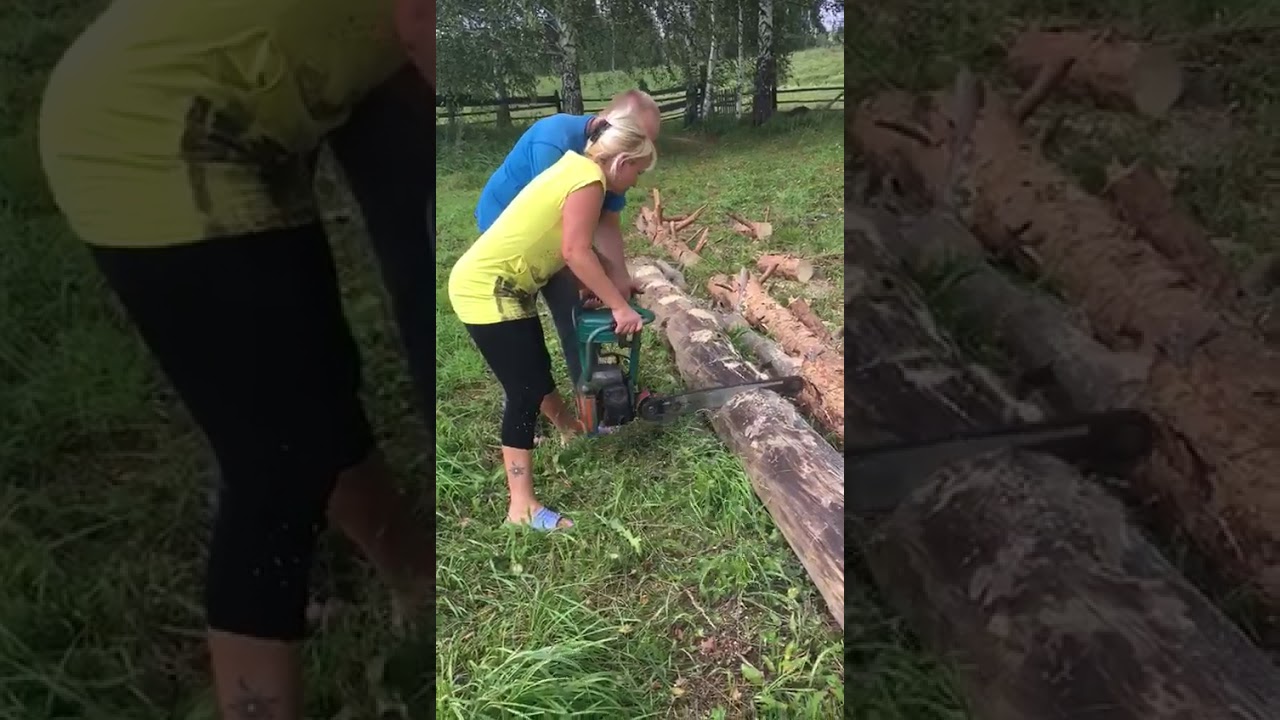 Женщина пилит дрова! - YouTube