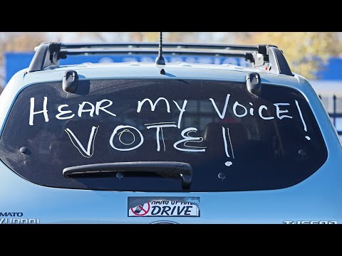 More poll workers than voters at Maryland Montessori in Milwaukee