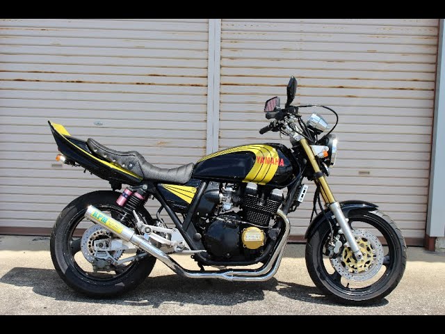 XJR400(4HM-028) エンジン始動 社外マフラー ショート菅 フレーク塗装