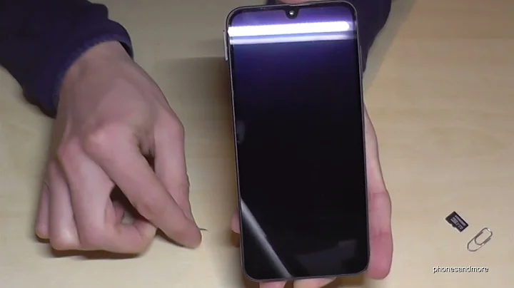 Samsung Galaxy A16 5G: How to insert the microSD card. Installation of the micro SD