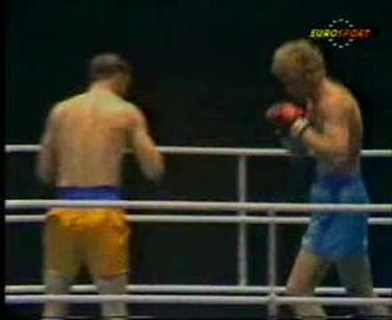 Jack Bodell - Joe Bugner - Round 1